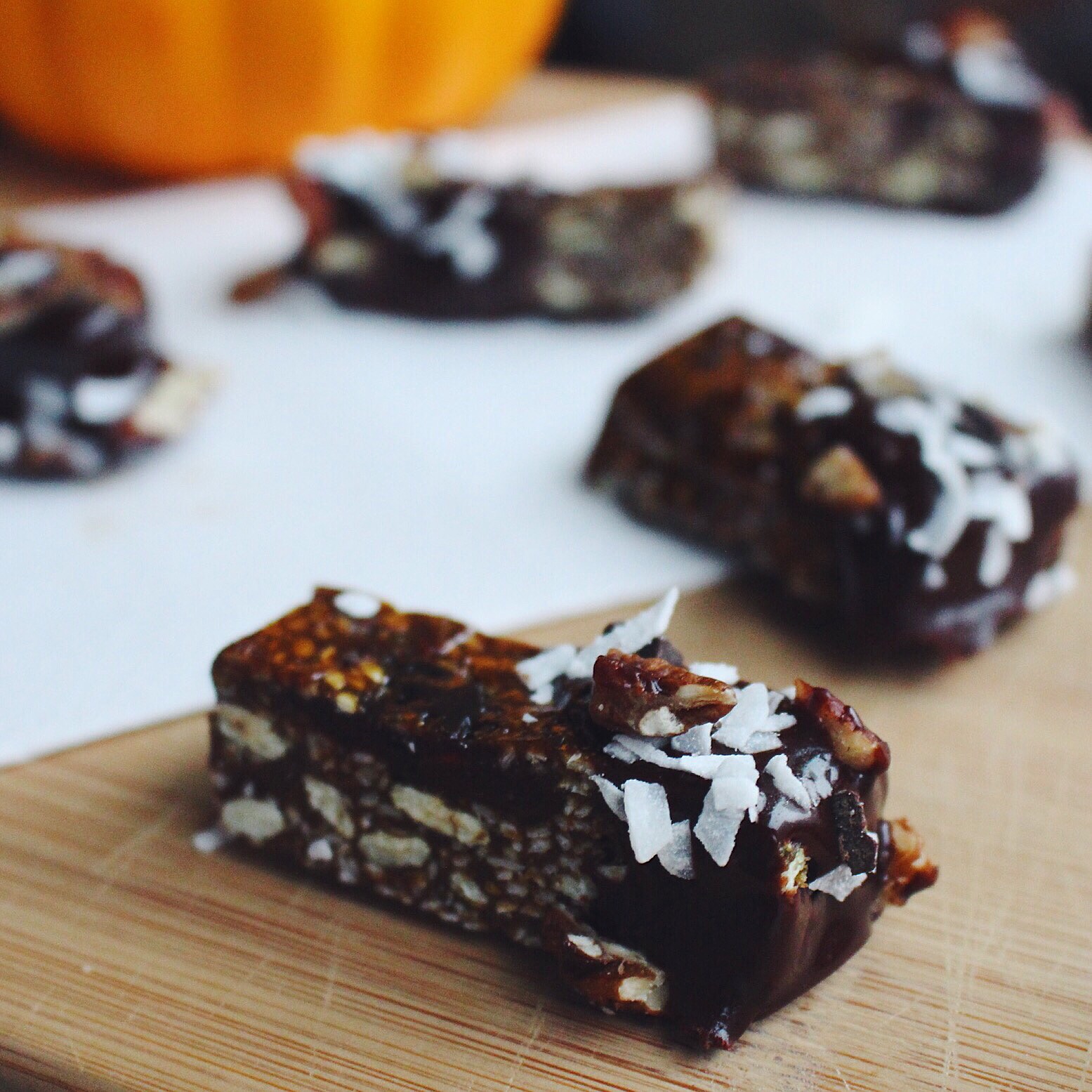 Raw Chocolate Dip ksnrg